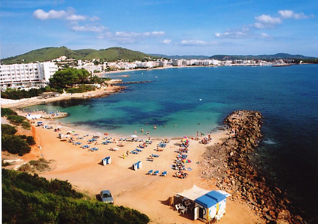 Siesta Mar Apartamentos Ibiza Santa Eulalia del Río Habitación foto